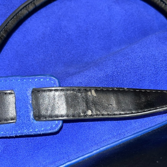 Blue Suede, Black and Cream Trapeze Bag - Picture 16 of 17